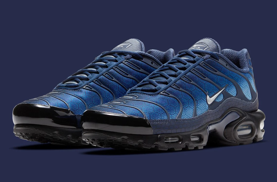 Stripes Plus Sales Store 3 Stripes Plus Sales Store -Stripes Plus Sales Store 1