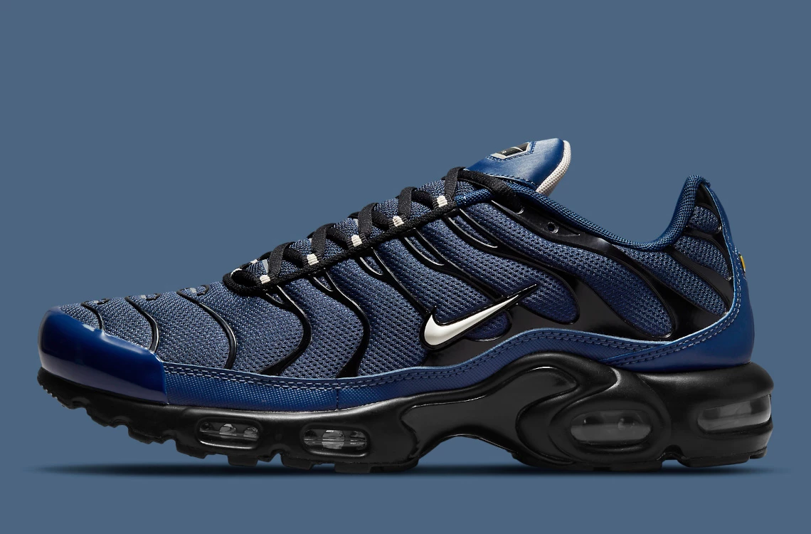 Stripes Plus Sales Store 2 Stripes Plus Sales Store -Stripes Plus Sales Store 2 1