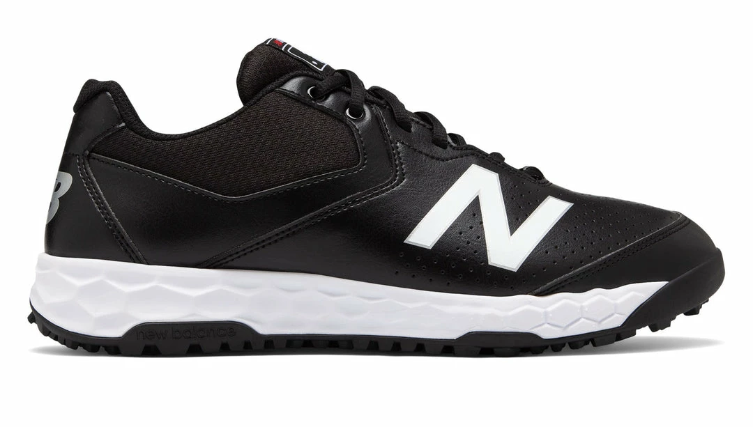**NEW Style** New Balance Low Top Field Shoe Shoes 4 **NEW Style** New Balance Low Top Field Shoe Shoes